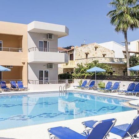 Hotel Mary Платаньяс Экстерьер фото