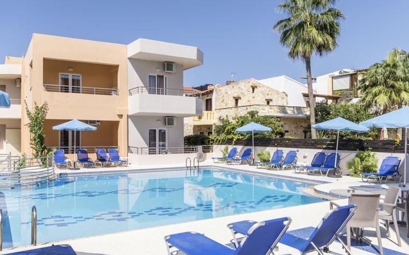 Hotel Mary Платаньяс Экстерьер фото